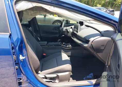 2025 Toyota Prius Le from USA, damaged, VIN JTDACAAU3S3049102